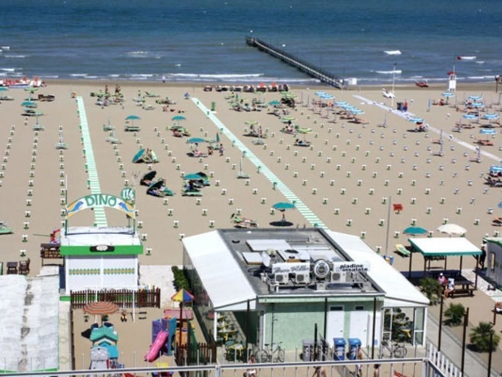 Hotel Vela D'Oro Rimini Eksteriør bilde